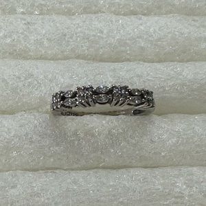 Sterling Silver cubic zirconia ring